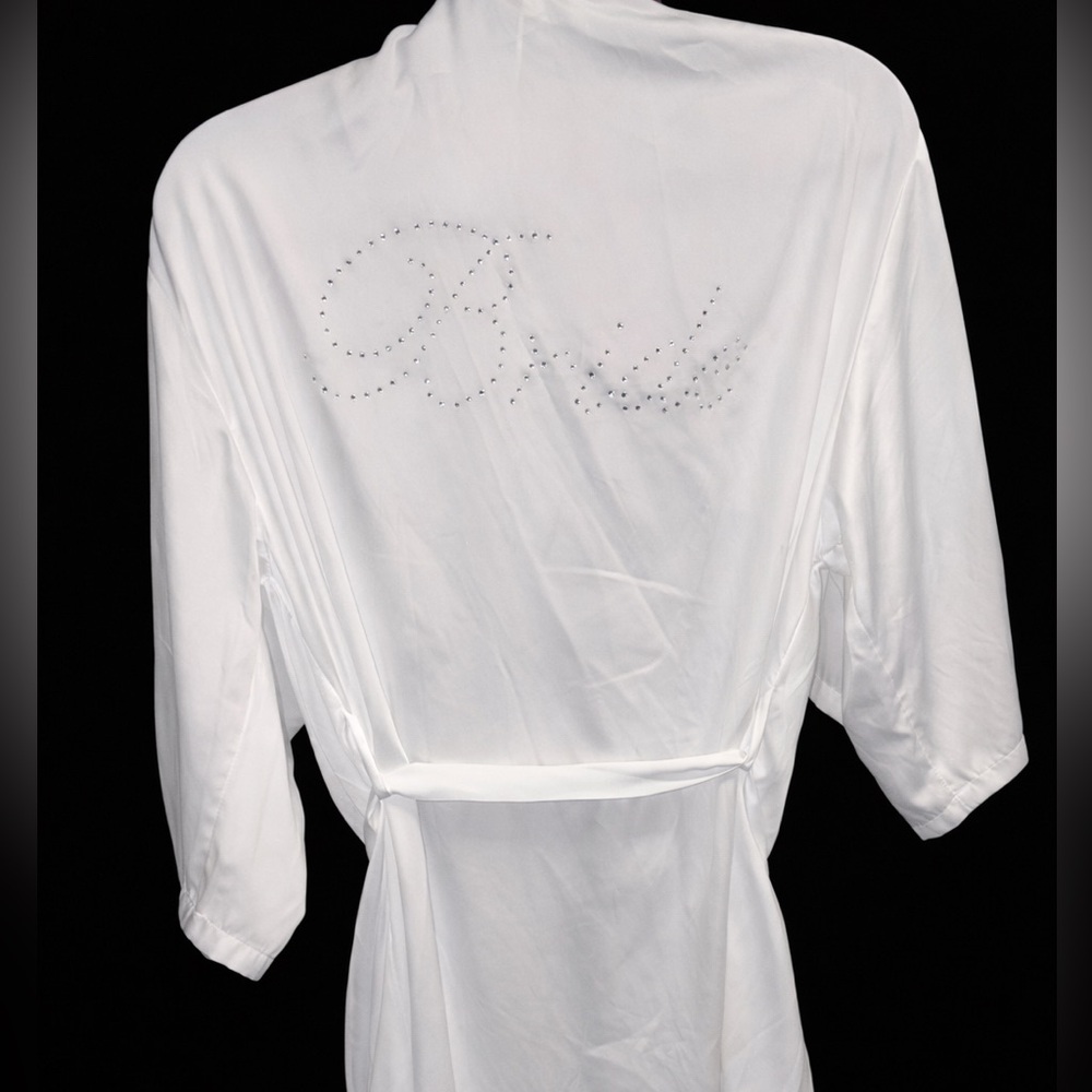 Elegant White Bride Robe